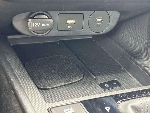Certified 2025 Hyundai Elantra Sport FWD image 22