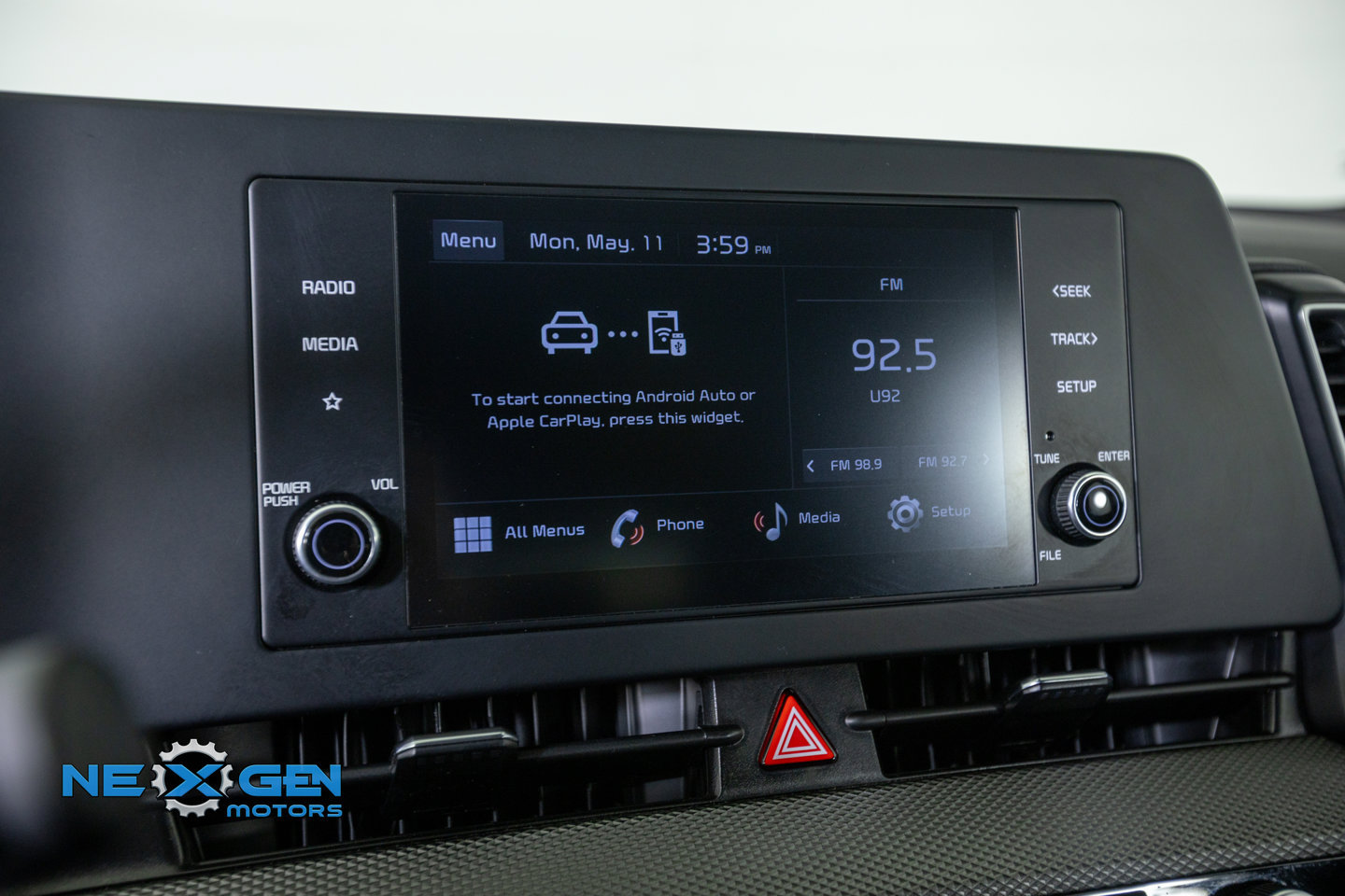 Used 2025 Kia Sportage LX FWD image 18