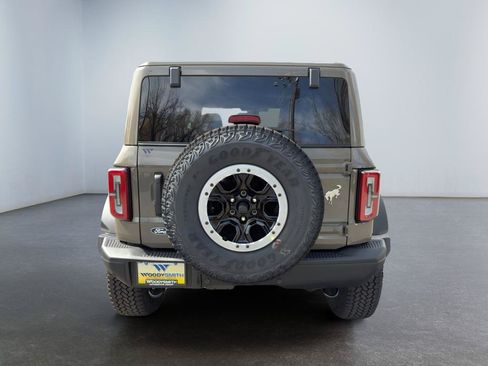 New 2026 Ford Bronco Badlands AWD/4WD image 4