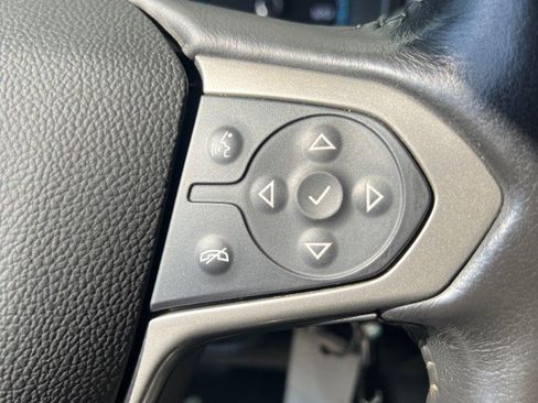 Used 2018 Chevrolet Colorado Z71 image 25