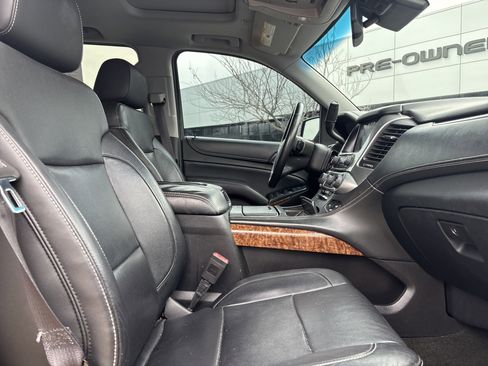 Used 2015 Chevrolet Suburban LTZ image 35