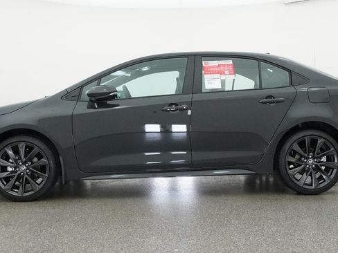 New 2026 Toyota Corolla SE FWD image 19