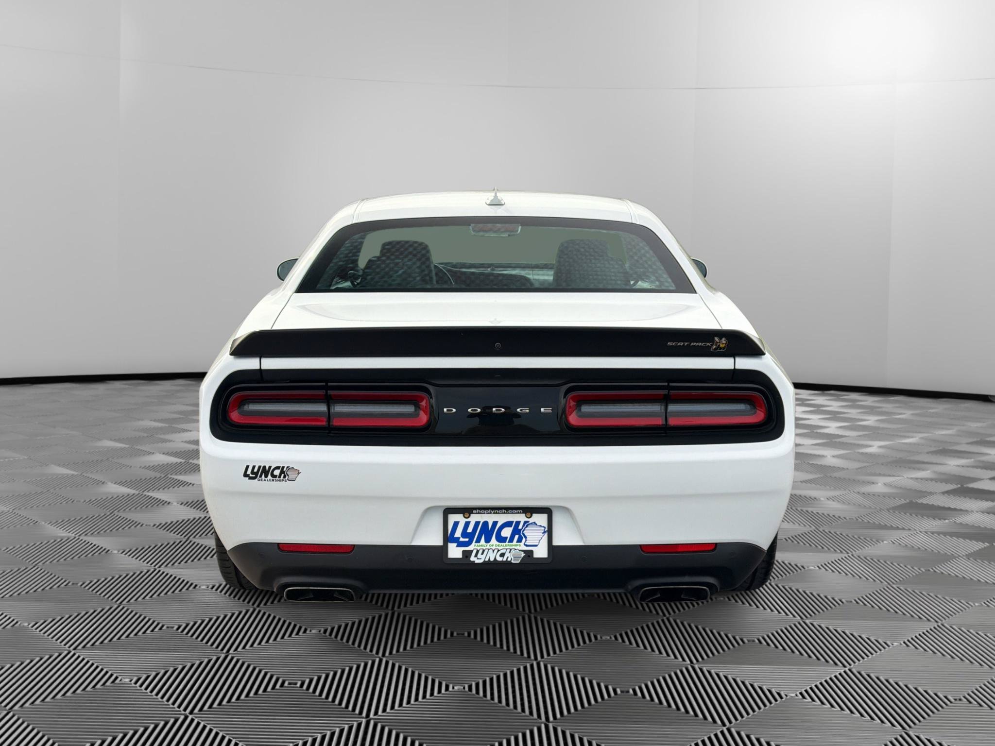 Used 2021 Dodge Challenger R/T Scat Pack RWD image 3