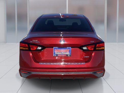 Certified 2022 Nissan Altima 2.5 SV image 5
