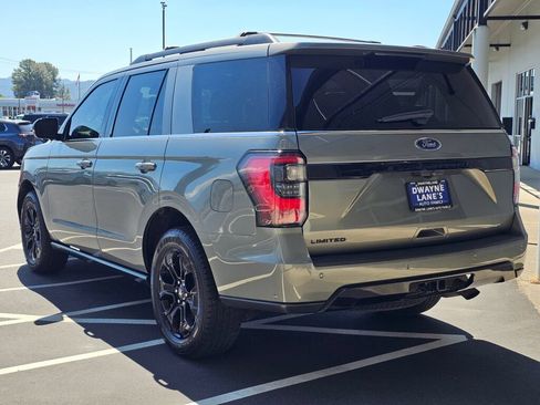 Used 2019 Ford Expedition Limited w/ Equipment Group 303A AWD/4WD image 3