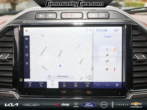 Used 2022 Ford F350 Platinum w/ FX4 Off-Road Package image 16