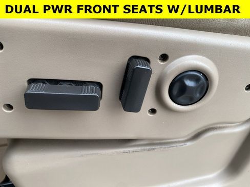 Used 2004 Chevrolet Silverado 2500 LT image 9