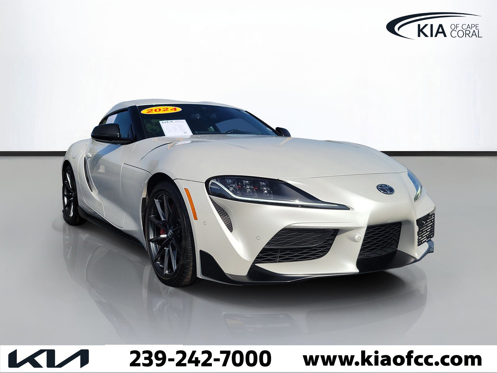 Used 2024 Toyota Supra Premium w/ Driver Assist Package RWD image 2