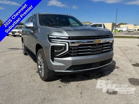 New 2025 Chevrolet Suburban Premier w/ Sun And Tow Package image 8