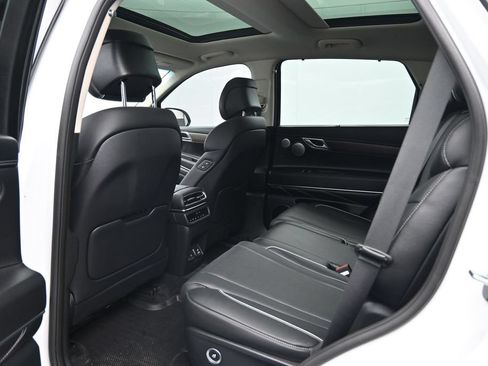 Used 2025 Genesis GV80 2.5T Prestige AWD/4WD image 25