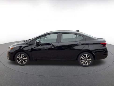 Used 2025 Nissan Versa SV FWD image 7