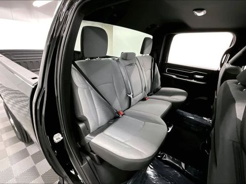 Used 2024 RAM 3500 Big Horn image 25