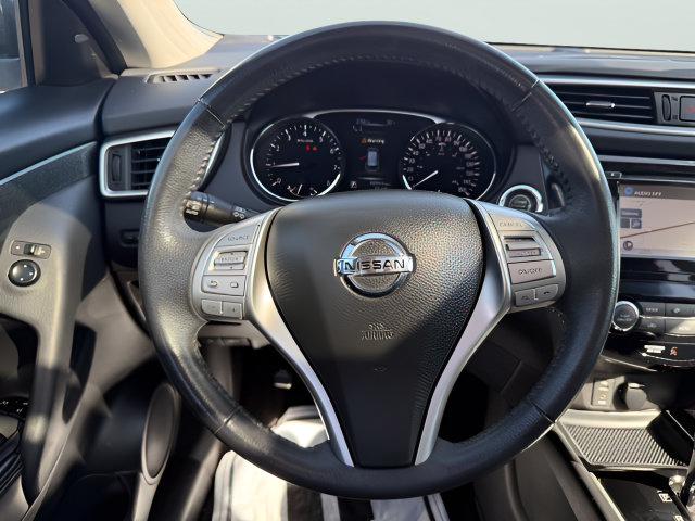 Used 2016 Nissan Rogue SL AWD/4WD image 21