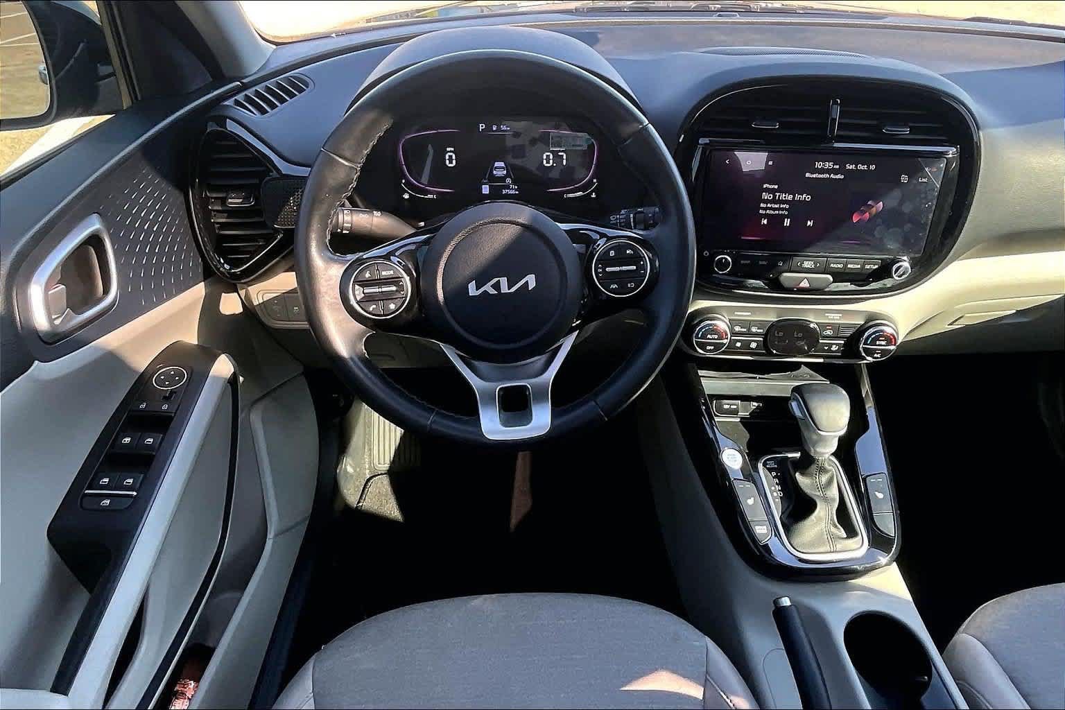 Certified 2024 Kia Soul EX FWD image 13