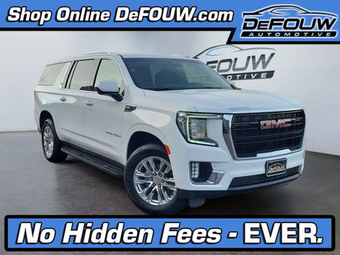 Used 2024 GMC Yukon XL SLE image 1