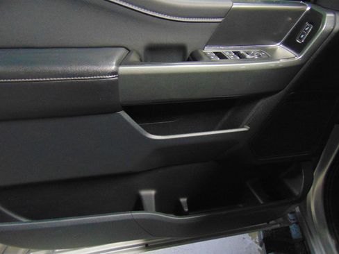 Used 2022 Ford F150 XLT w/ Equipment Group 302A High AWD/4WD image 7