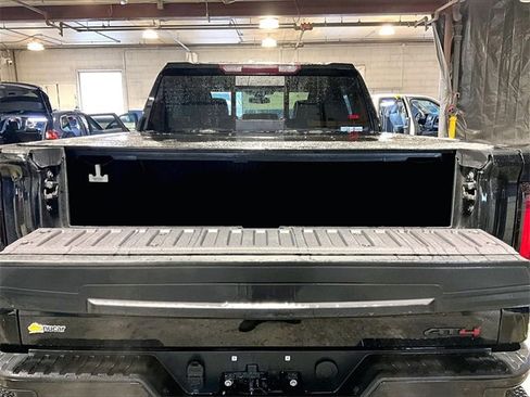 Used 2022 GMC Sierra 1500 AT4 w/ AT4 Premium Package image 30