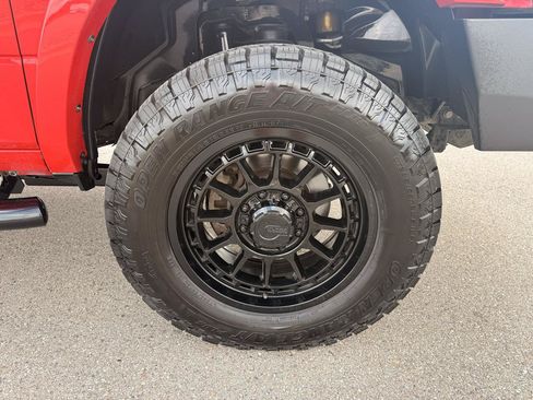 Used 2022 RAM 3500 Laramie w/ Night Edition AWD/4WD image 15