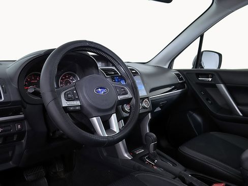 Used 2018 Subaru Forester 2.5i Premium AWD/4WD image 13
