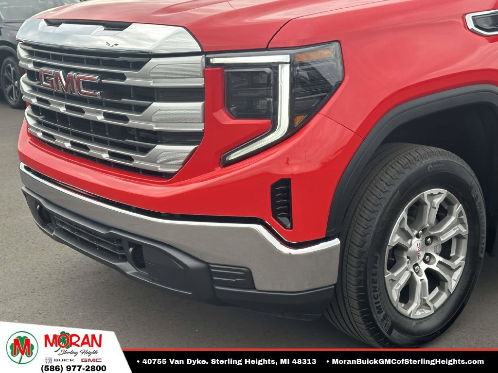 Certified 2024 GMC Sierra 1500 SLE w/ Preferred Package AWD/4WD image 7