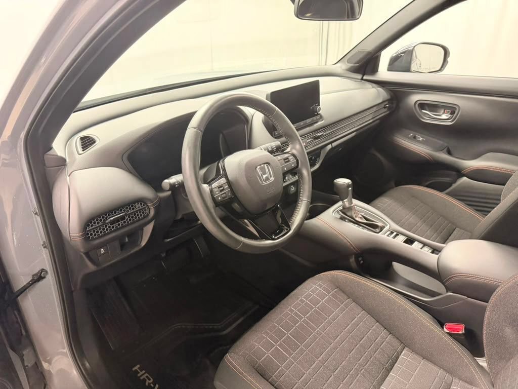 Certified 2024 Honda HR-V Sport image 21