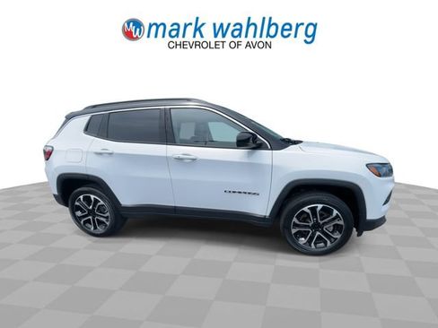 Used 2022 Jeep Compass Limited AWD/4WD image 9