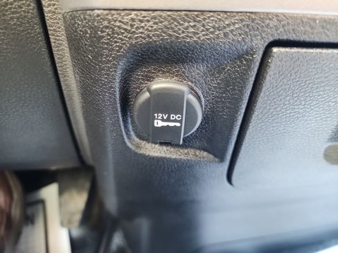 Used 2022 RAM 1500 Classic Warlock w/ Warlock Decor Package AWD/4WD image 13