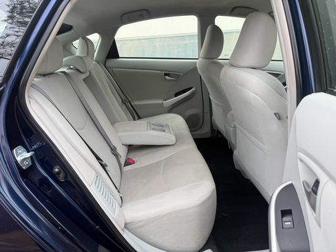 Used 2015 Toyota Prius Three image 23