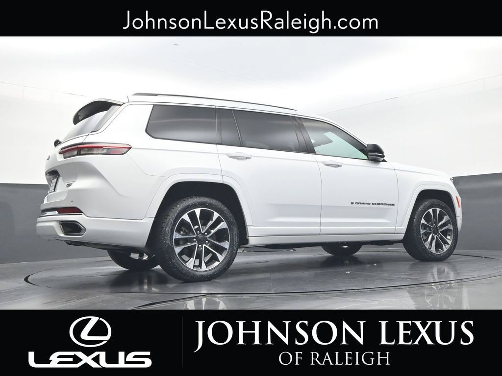 Used 2021 Jeep Grand Cherokee L Overland AWD/4WD image 17