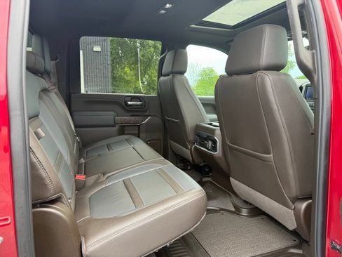 Used 2022 GMC Sierra 2500 Denali w/ Denali Ultimate Package AWD/4WD image 27