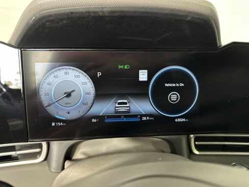 Used 2023 Hyundai Elantra SEL w/ Convenience Package FWD image 15