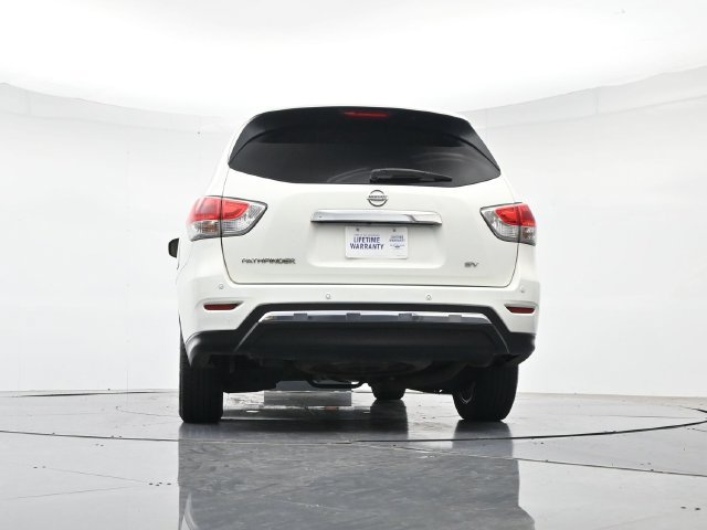 Used 2016 Nissan Pathfinder SV FWD image 41