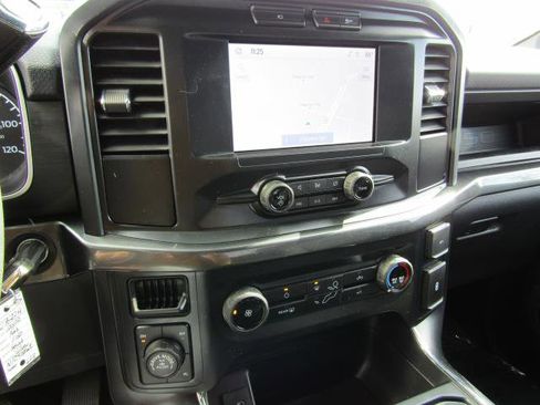 Certified 2022 Ford F150 XL w/ STX Appearance Package image 19