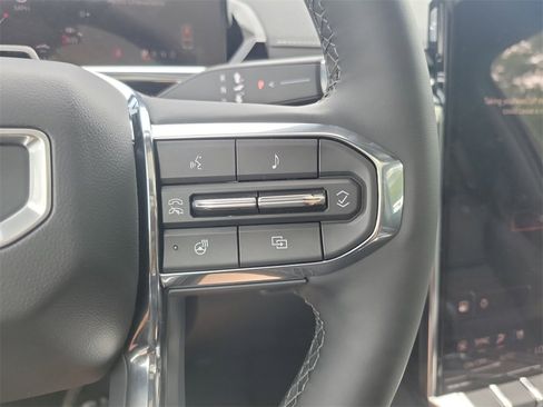 New 2025 GMC Sierra EV Denali image 17