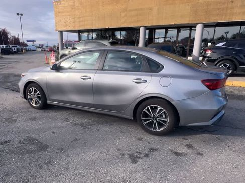 Used 2024 Kia Forte LXS image 6