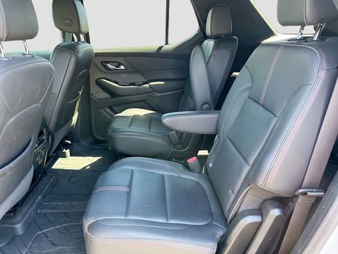 Used 2023 Chevrolet Traverse RS w/ LPO, Floor Liner Package FWD image 25