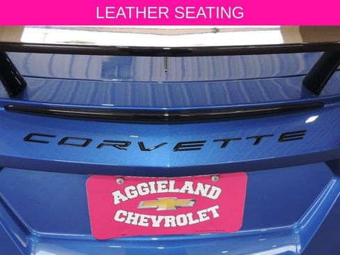Used 2023 Chevrolet Corvette Stingray Preferred Conv w/ Z51 Performance Package RWD image 17