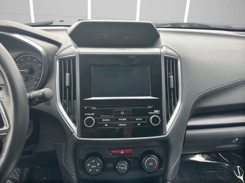 Used 2019 Subaru Crosstrek 2.0i Premium image 13