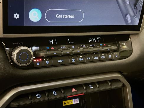 Used 2024 Toyota Tundra Limited w/ TRD Off-Road Package image 24