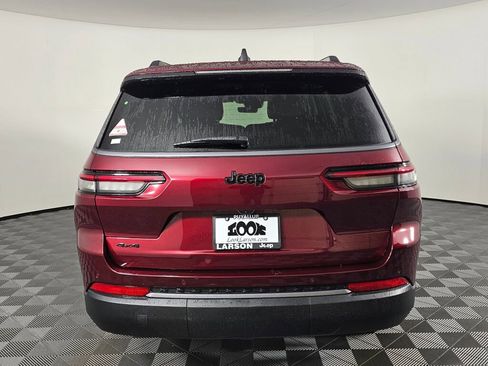 New 2026 Jeep Grand Cherokee L Limited w/ Limited Altitude Package image 4