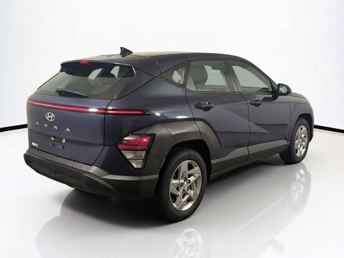 Used 2024 Hyundai Kona SE FWD image 5