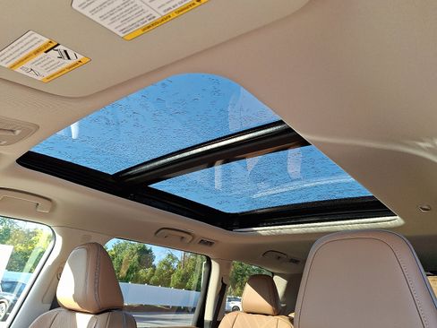 New 2026 INFINITI QX80 Luxe w/ Cargo Package image 11