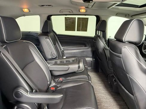 Used 2025 Honda Odyssey Touring image 40