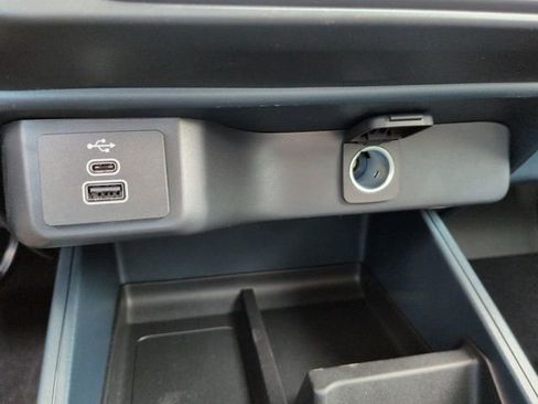 New 2026 Ford Maverick XL image 23