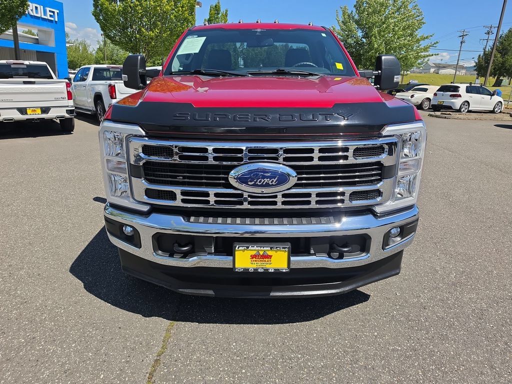 Used 2023 Ford F350 XLT w/ 360-Degree Camera Package AWD/4WD image 4
