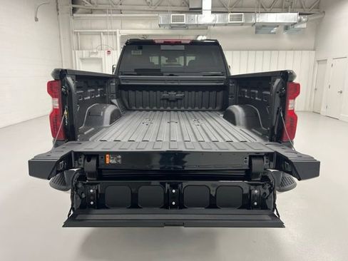 New 2026 Chevrolet Silverado 2500 LT w/ All Star Edition AWD/4WD image 17