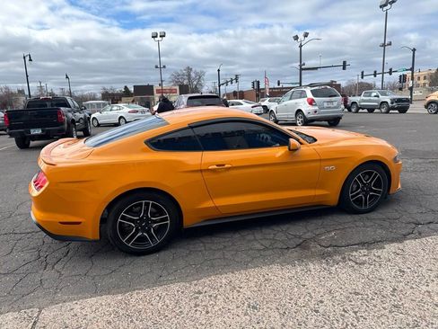 Used 2018 Ford Mustang GT RWD image 7