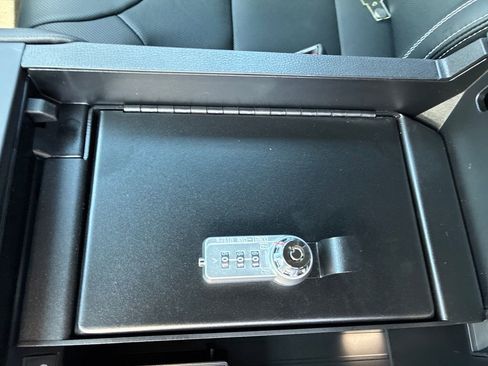 New 2026 Toyota Tundra Limited w/ Power Package AWD/4WD image 42