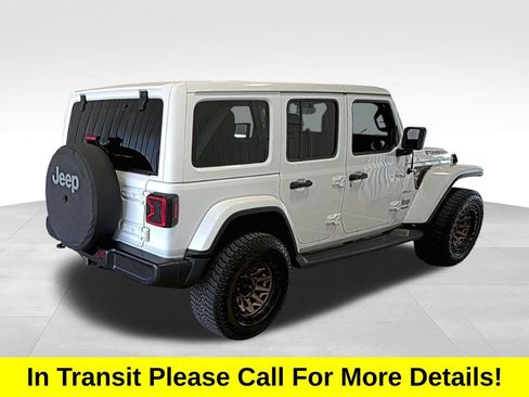 Used 2018 Jeep Wrangler Unlimited Sahara w/ Uconnect 4C Nav & Sound Group AWD/4WD image 10