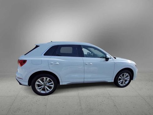 Certified 2022 Audi Q3 2.0T Premium Plus image 9